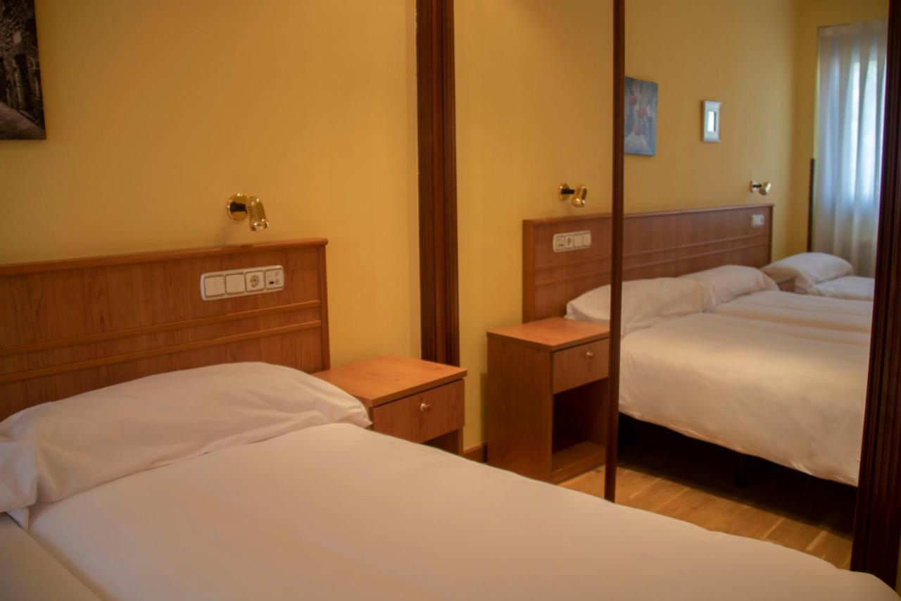 Hotel Alda Estacion Oviedo Ngoại thất bức ảnh