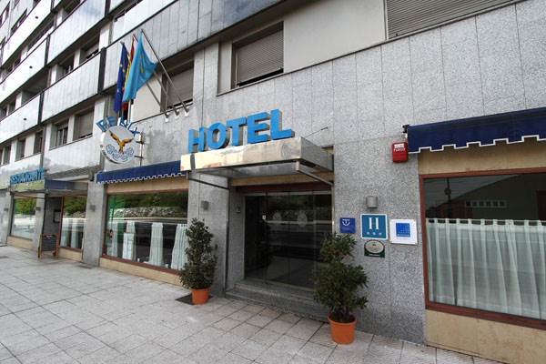 Hotel Alda Estacion Oviedo Ngoại thất bức ảnh